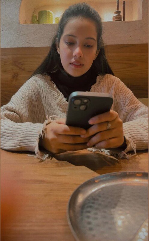Beautiful Girlfriend Few Nude Pics Collection