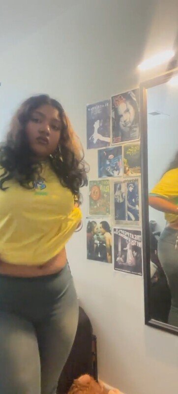 Chubby Indian Girl Showing Her Big Boobs Front Of Mirror