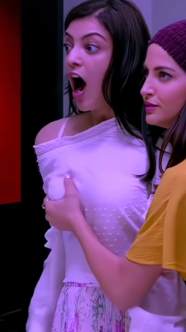 Kajal Agarwal Boobs Pressing Scenes From Movie