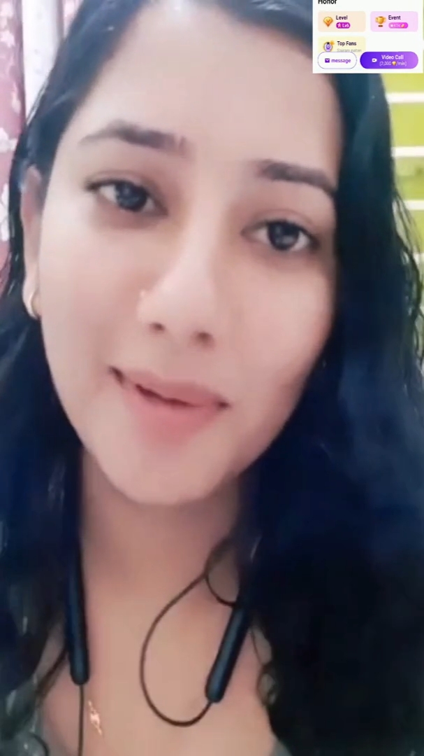 Bengali Cam Girl Showing Full Nude Body On Chamet Private Live
