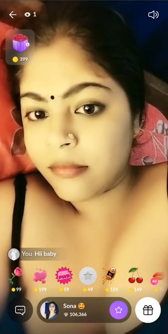 Beautiful Tango Bhabhi Sona Showing Boobs And Pussy On 121 Live